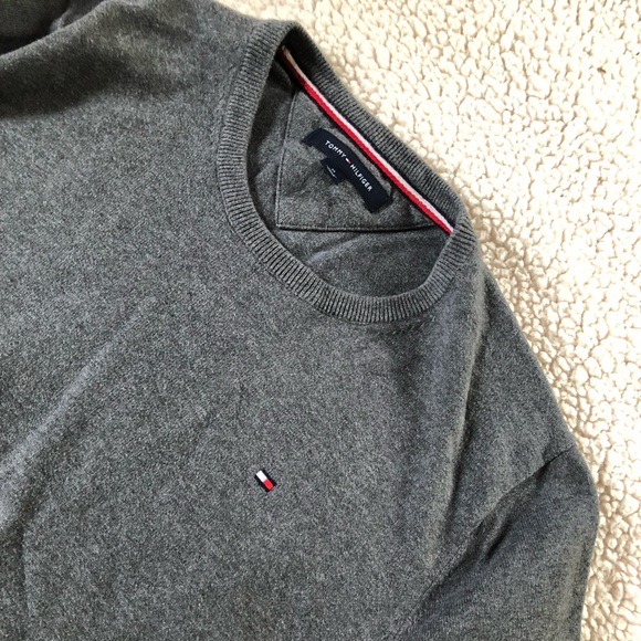 Men’s - Long Sleeve Sweater - Picture 2 of 3